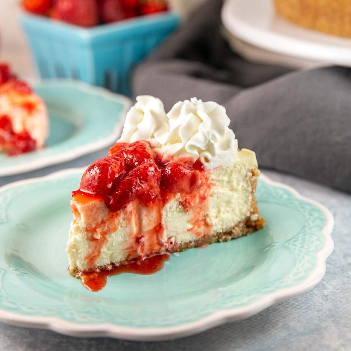 Sliced strawberry topping view 3