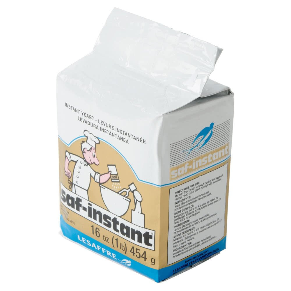 Lesaffre SAF-Instant Gold Dry Yeast 1 lb. Vacuum Pack - 20/Case view 3