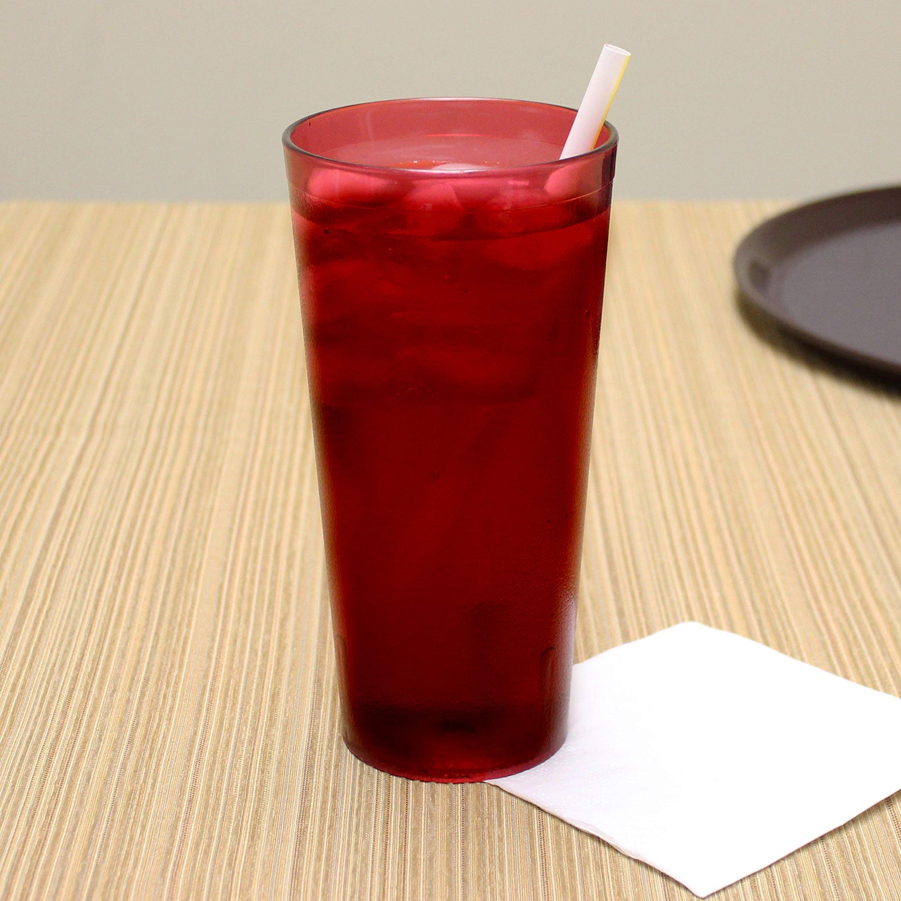 Thunder Group PLTHTB024R Tumbler, 24 oz., Textured Exterior, Scratch and Impact Resistant, Stackable, Dishwasher Safe, Plastic, red, Pack of 12 view 3