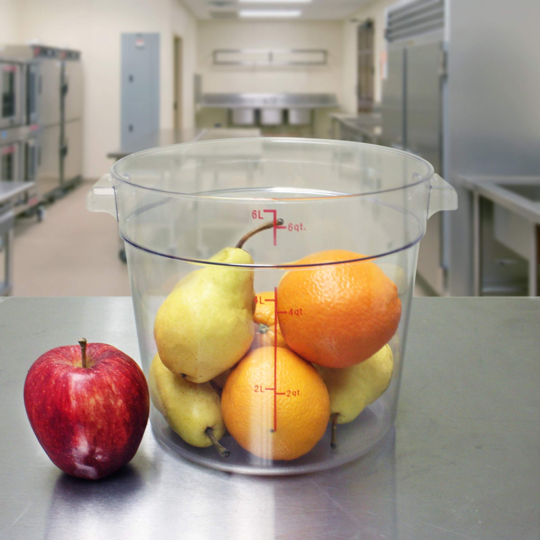 Thunder Group 6 quart round food storage container, polycarbonate, clear, comes in each view 4