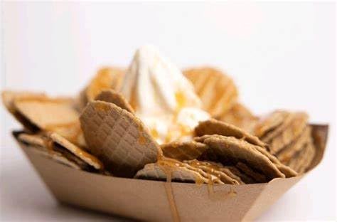 Jagger Cone Company Waffle Nachos Crispy Chips, for Ice Cream and Cannoli Dip, Made in USA, 5.5 lb Box, 1 Count view 3